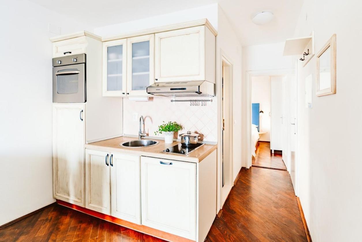 Sutivan Best Apartments Экстерьер фото